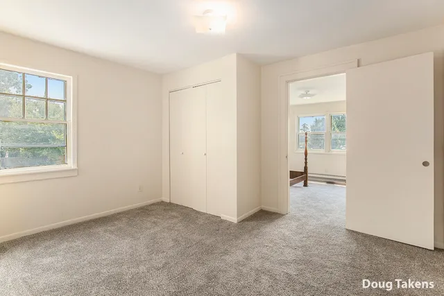 $339,900 | 212 56th Street Southwest, Wyoming, MI 49548