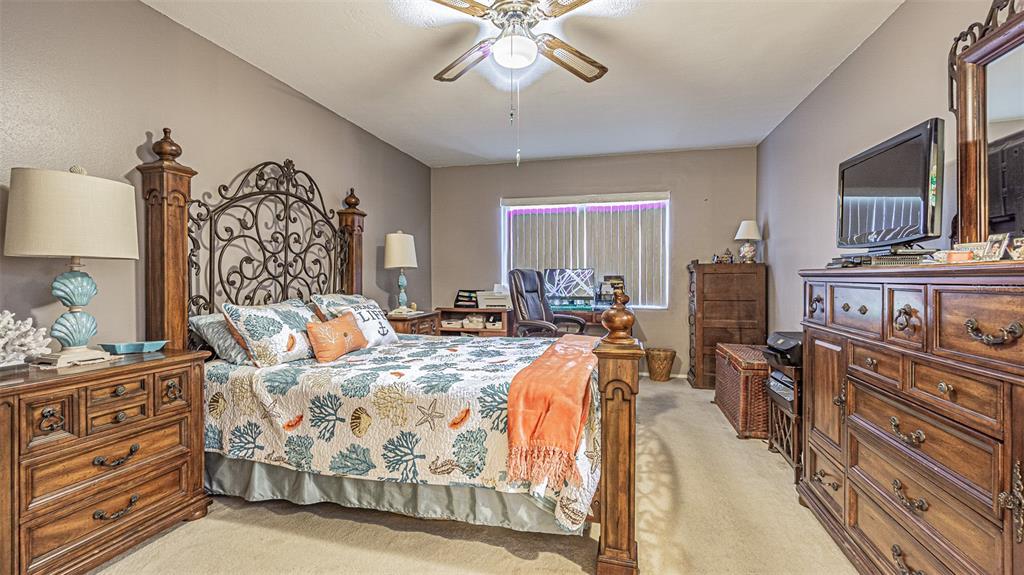 7 Elgin Place, Unit 301 Dunedin, FL 34698 - Photo 13 of 35