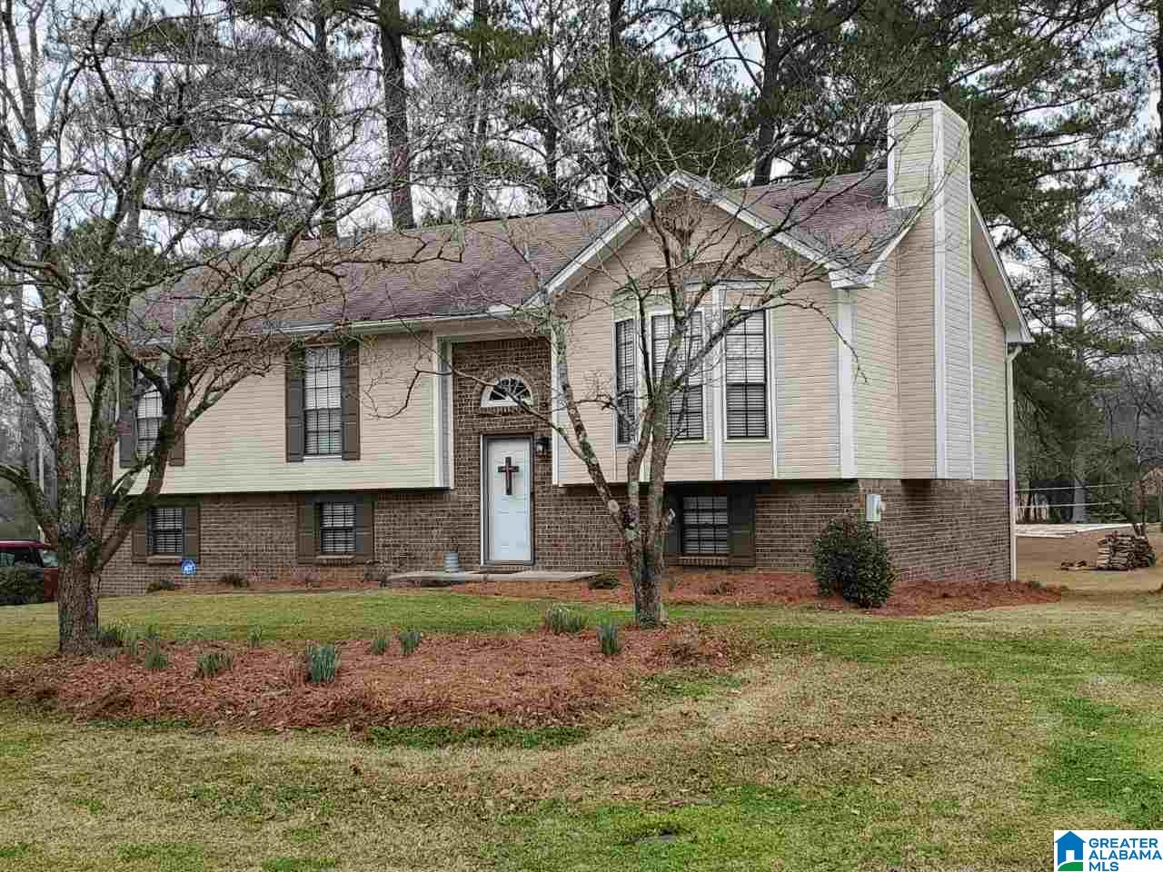 13 North Park Drive Alabaster, AL 35007 - Photo 1 of 19