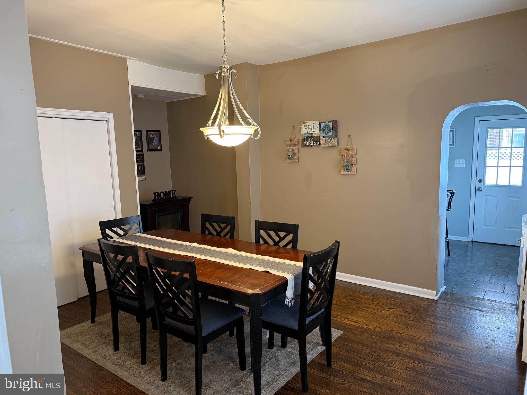 2722 Ash Street Philadelphia, PA 19137 - Photo 11 of 44
