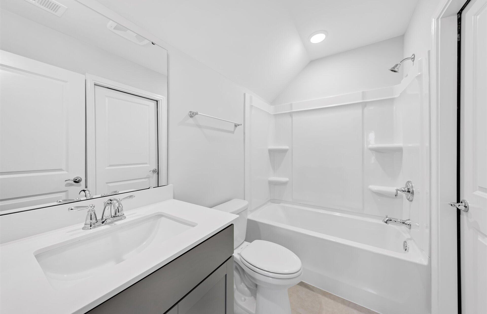 46 Clearblue Loop Summerville, SC 29486 - Photo 28 of 42 Bonus Bathroom - Marigold - Elev. 6 - Ne