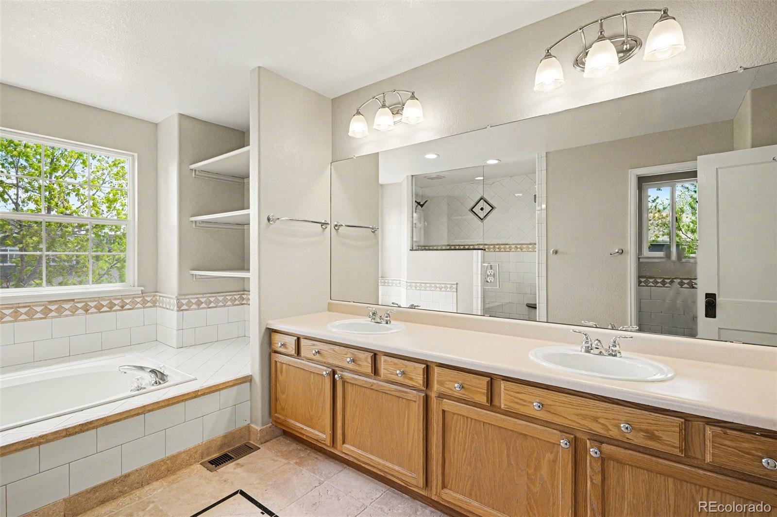 711 Briar Ridge Court Castle Pines, CO 80108 - Photo 22 of 40