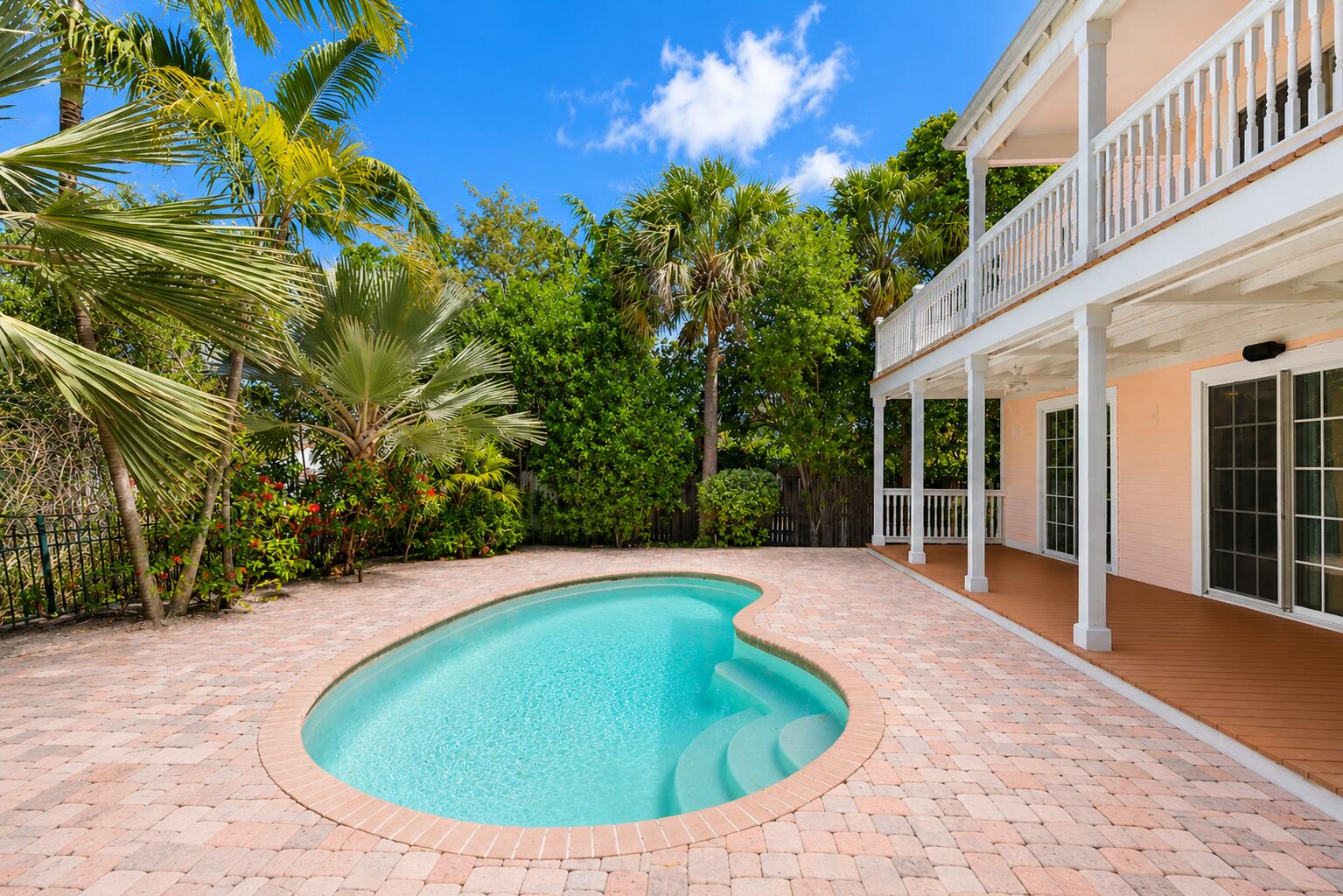 1030 Sandys Way Key West, FL 33040 - Photo 8 of 16 Pool