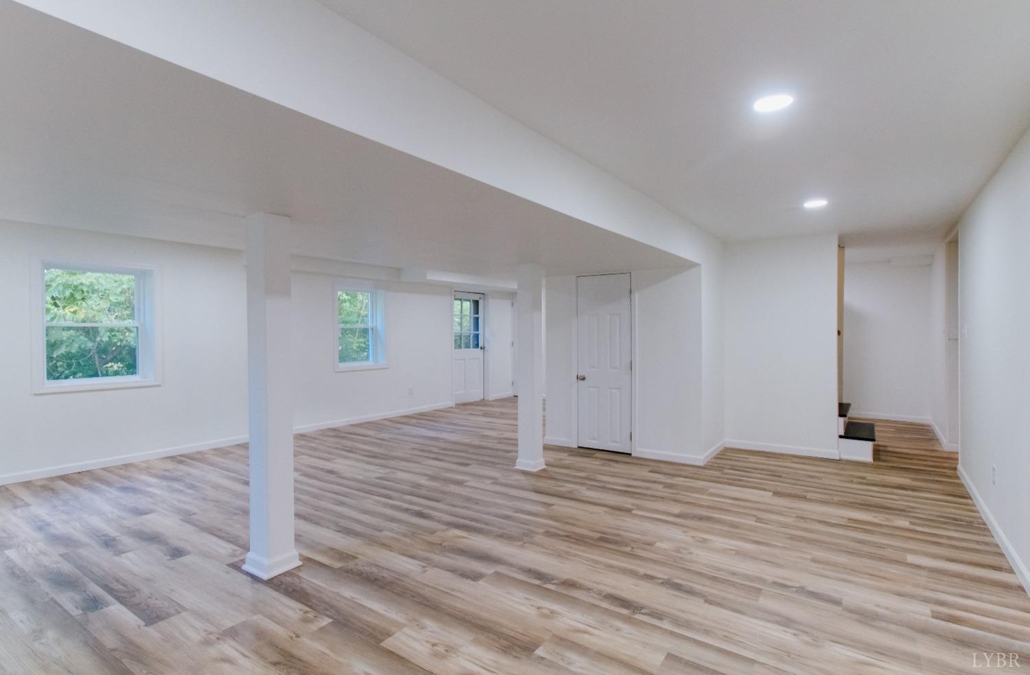 152 Hanger Road Amherst, VA 24521 - Photo 18 of 27 a view of an empty room