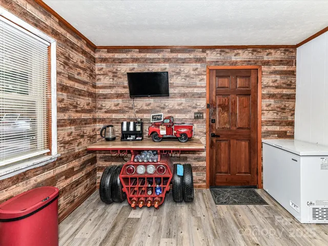 $350,000 | 4500 Matthews-Mint Hill Road, Matthews, NC 28105