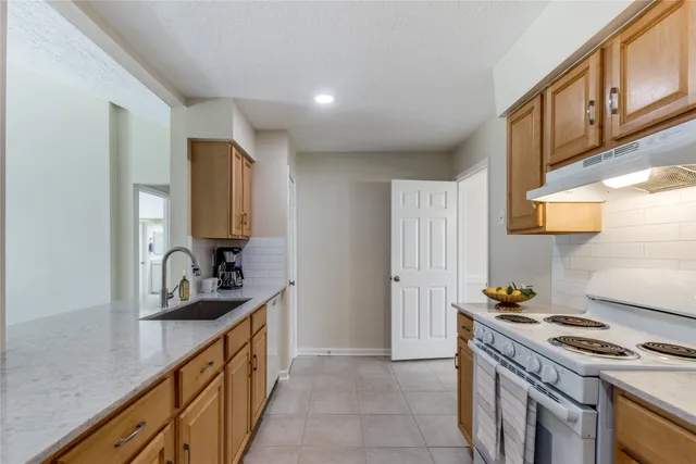 $239,999 | 6731 Cloud Swept Lane, Houston, TX 77086