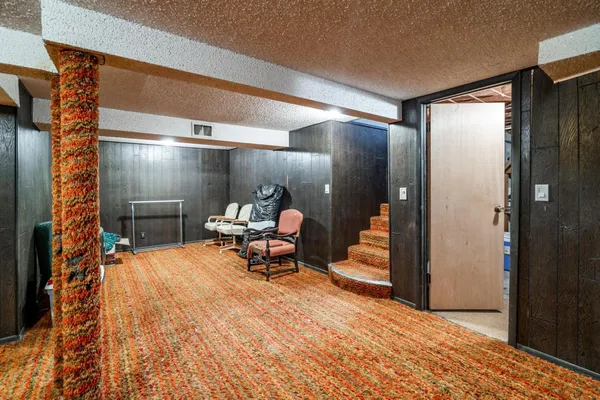 $130,000 | 1310 North Lakeview Drive, Derby, KS 67037