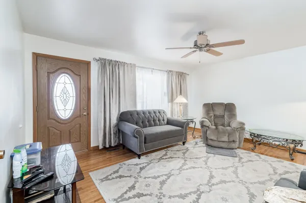 $130,000 | 1310 North Lakeview Drive, Derby, KS 67037