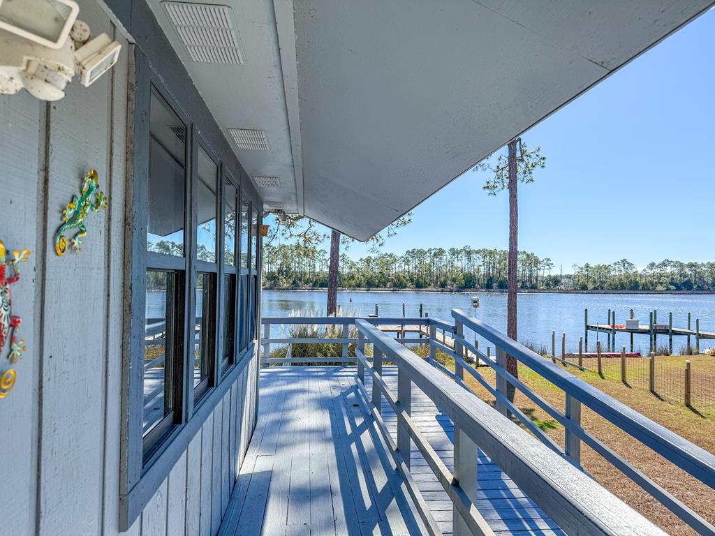 425 River Road Carrabelle, FL 32322 - Photo 11 of 35