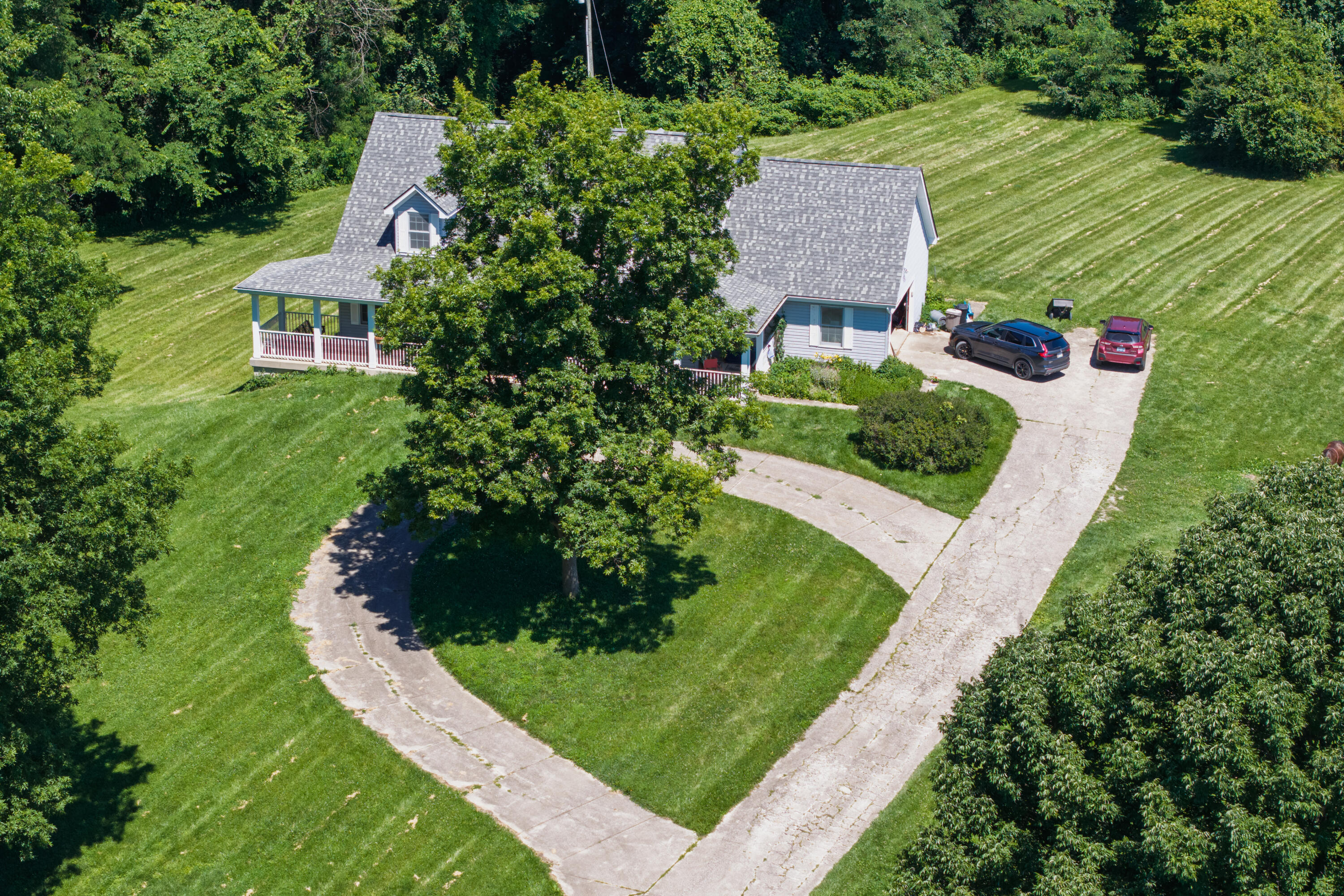 3942 Petersburg Road Burlington, KY 41005 - Photo 4 of 50 Driveway designed for easy turnarounds even with a truck and trailer