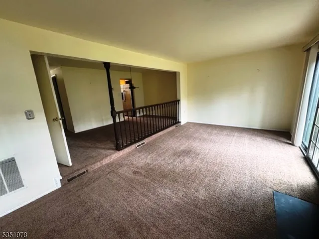 $300,000 | 44 Wood Duck Court, Hackettstown, NJ 07840