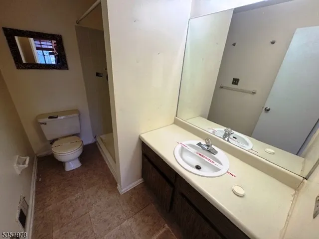 $300,000 | 44 Wood Duck Court, Hackettstown, NJ 07840