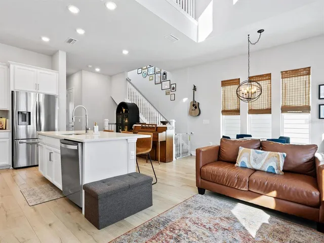 $749,000 | 2337 Lindstrom Street, Sarasota, FL 34237