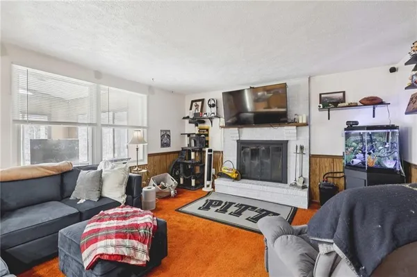 $269,900 | 114 Tangleview Drive, White Oak, PA 15131