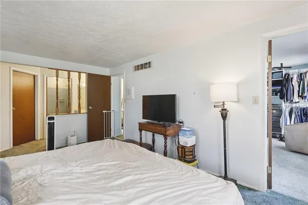 $269,900 | 114 Tangleview Drive, White Oak, PA 15131