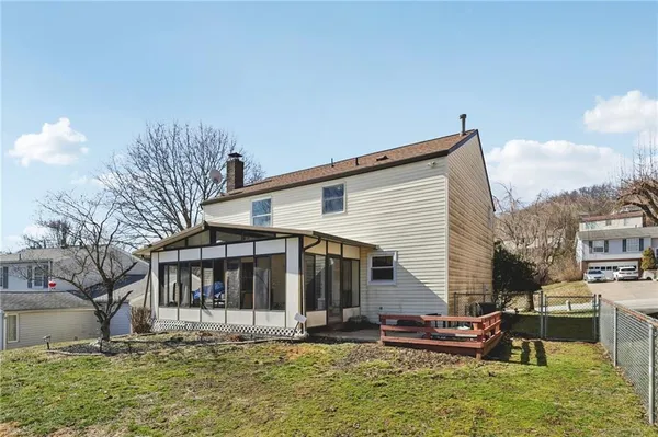 $274,900 | 114 Tangleview Drive, White Oak, PA 15131