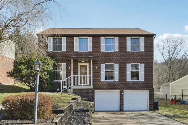 $274,900 | 114 Tangleview Drive, White Oak, PA 15131