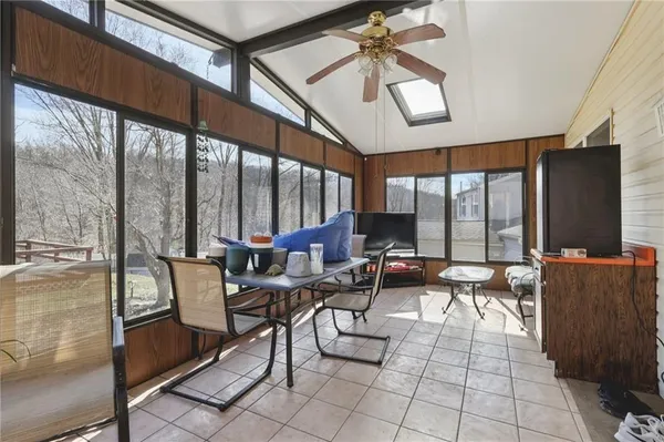 $269,900 | 114 Tangleview Drive, White Oak, PA 15131