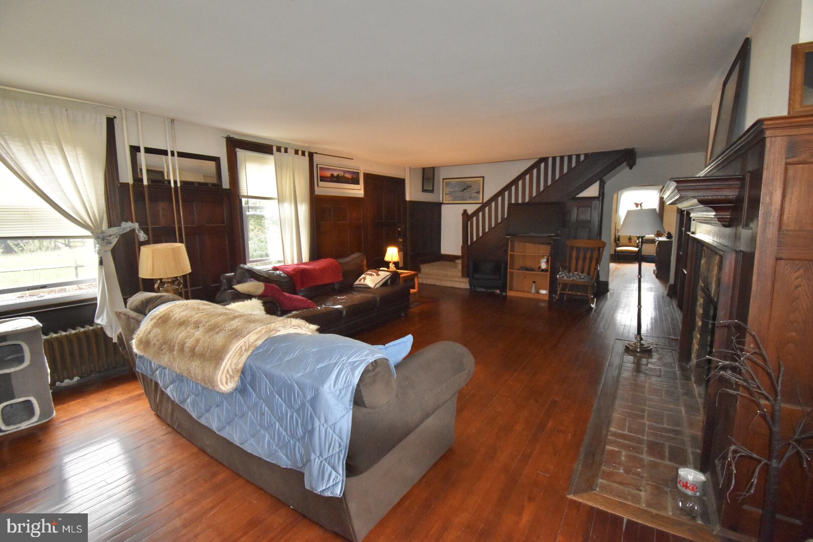 39 Highland Road Wrightstown, NJ 08562 - Photo 4 of 69