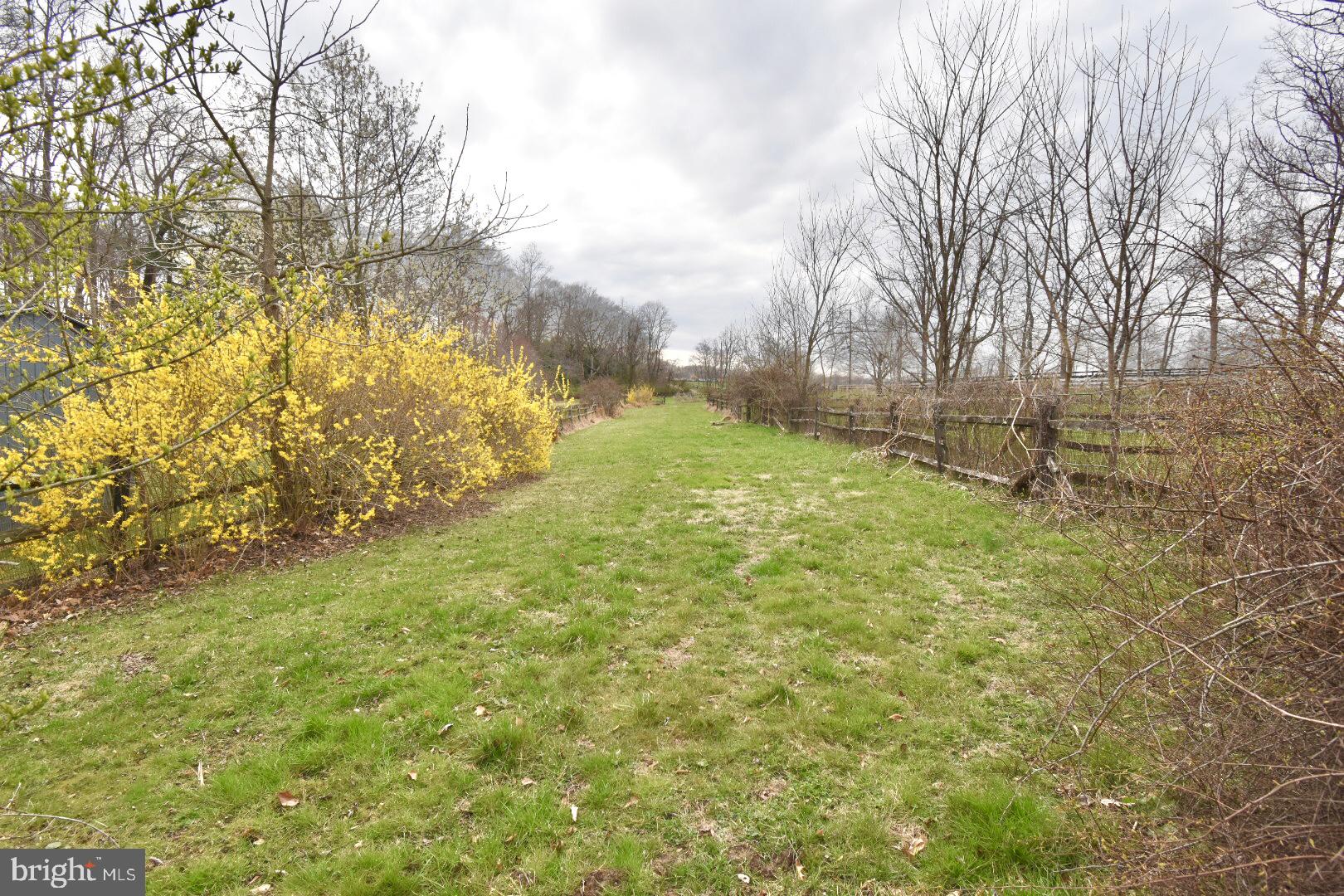 39 Highland Road Wrightstown, NJ 08562 - Photo 5 of 69