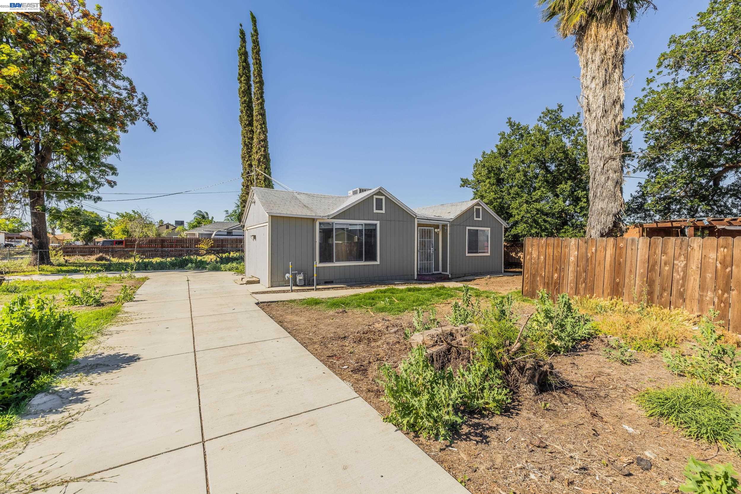 252 West Clover Road Tracy, CA 95376 - Photo 7 of 40