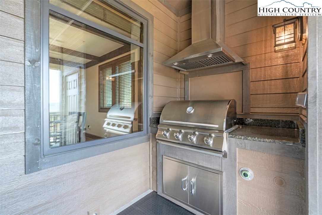 332 Summit View Parkway, Unit S1011 Boone, NC 28607 - Photo 15 of 47