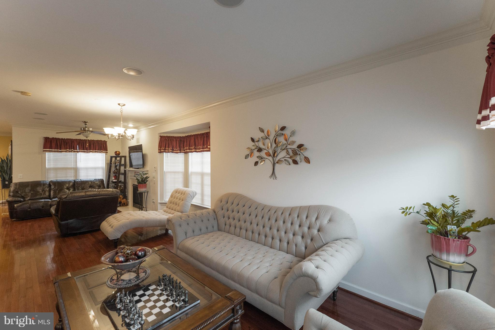 23 Short Branch Road Stafford, VA 22556 - Photo 3 of 30 Enjoy time with family/friends in this living room