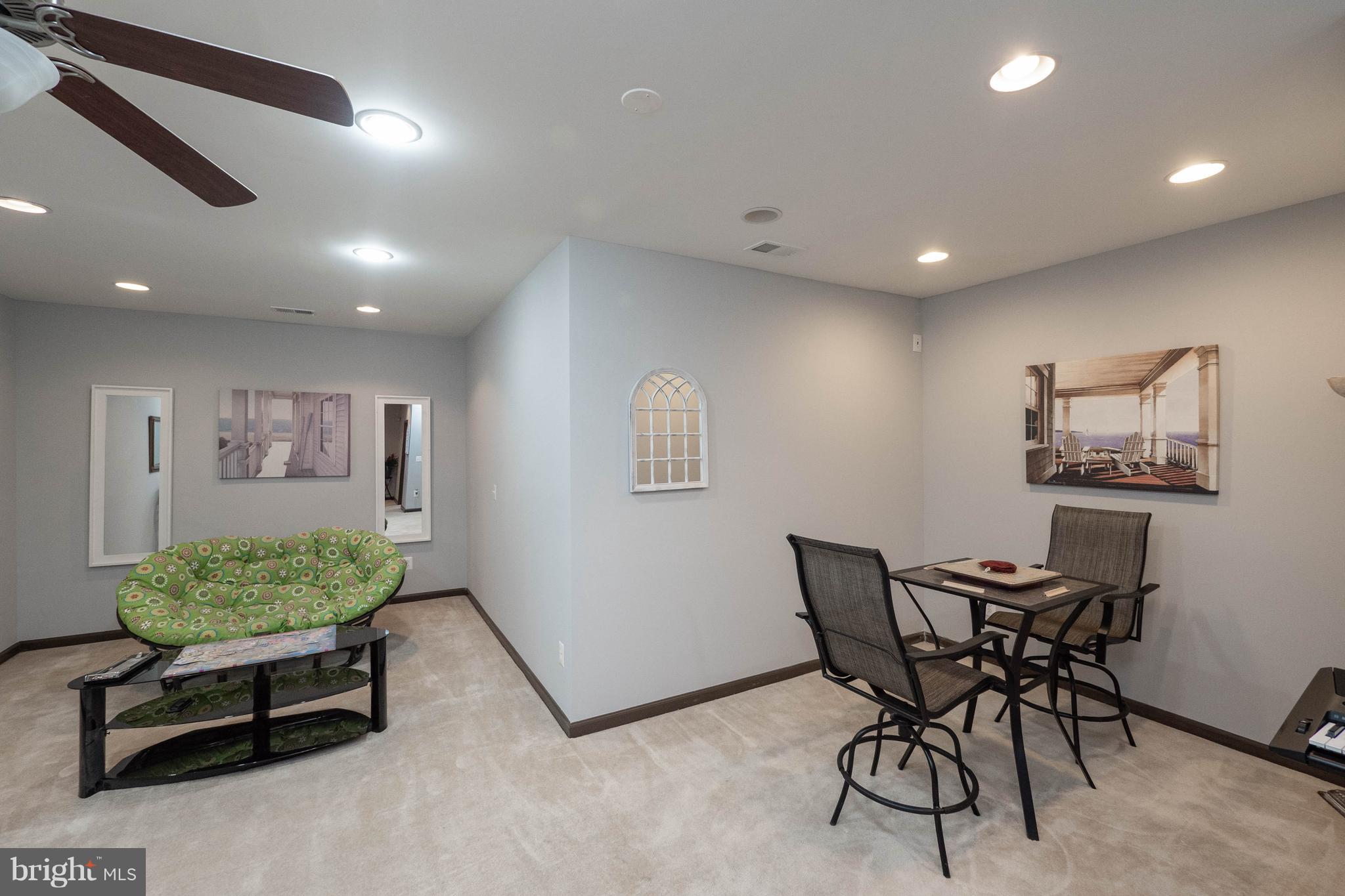 23 Short Branch Road Stafford, VA 22556 - Photo 24 of 30 Separate seating/gaming area