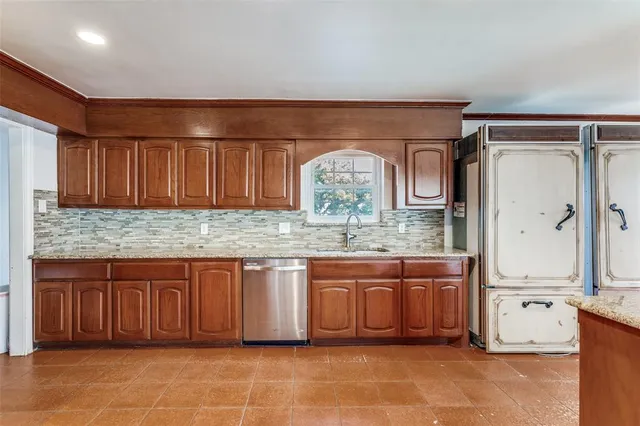 $449,900 | 3844 Diamond Loch West, North Richland Hills, TX 76180