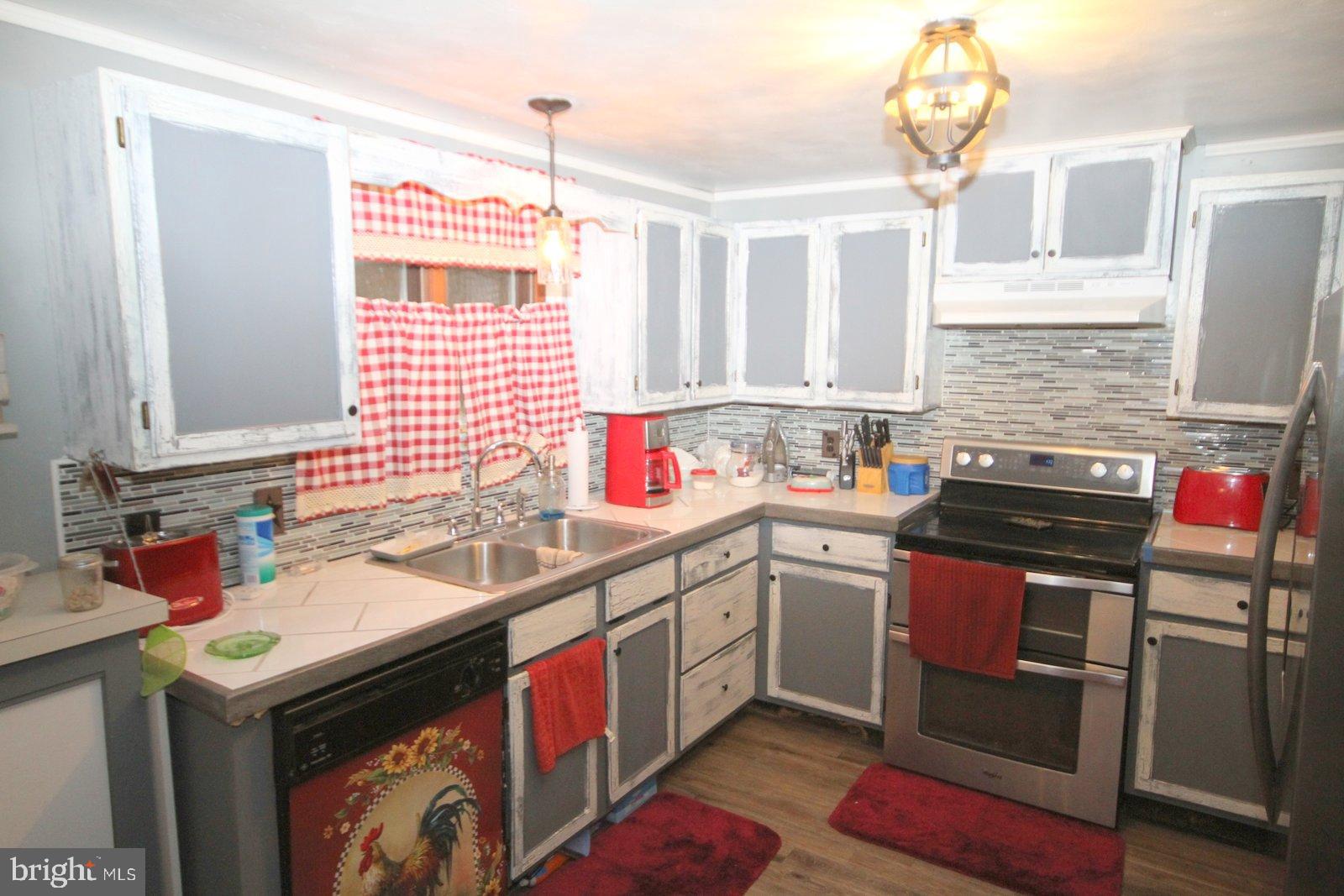 309 Park Avenue Lititz, PA 17543 - Photo 9 of 15 Gallery Image 9