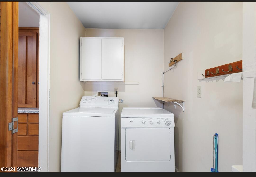 3600 East Rimrock Drive Rimrock, AZ 86335 - Photo 36 of 57 a utility room with dryer and washer