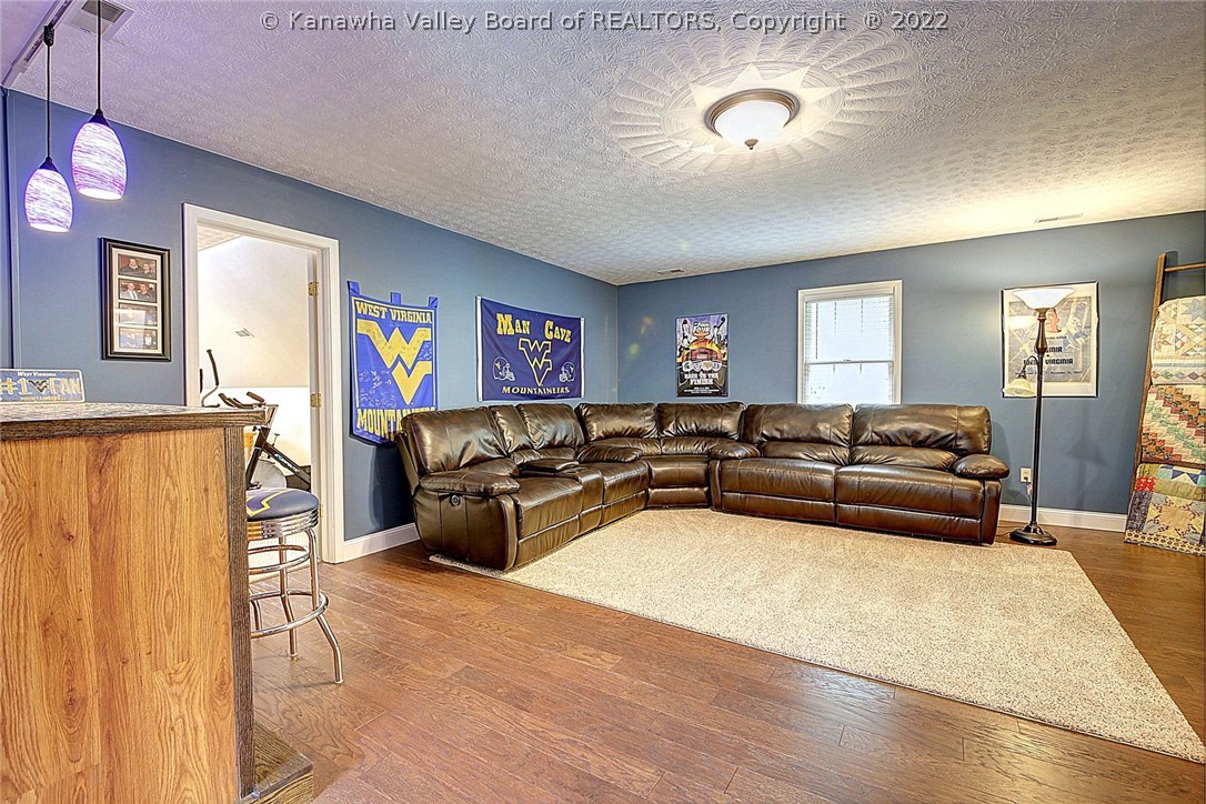 718 Narrow Branch Road Elkview, WV 25071 - Photo 22 of 30 Gallery Image 22