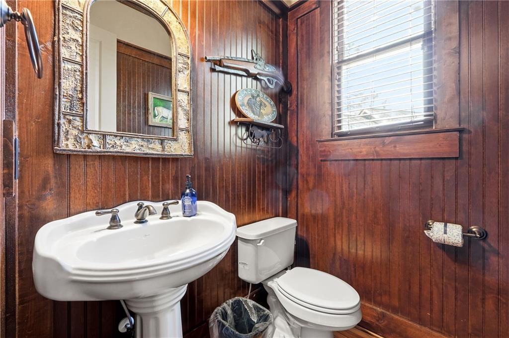 180 Choctaw Ridge Jasper, GA 30143 - Photo 10 of 35