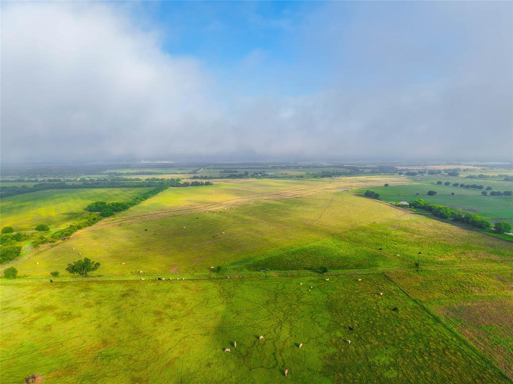 22407 Meeks Road Burlington, TX 76519 - Photo 5 of 30