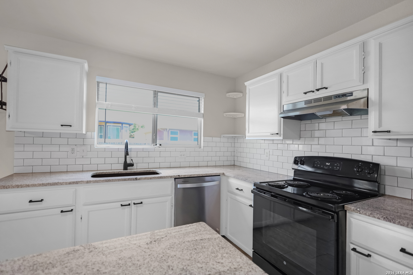 3974 Key W Way Converse, TX 78109 - Photo 17 of 41 Gallery Image 17