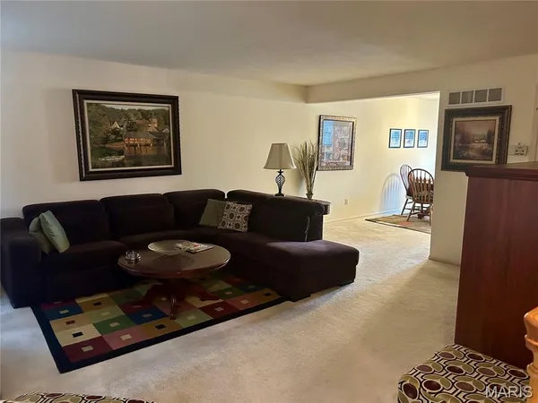 $223,000 | 4605 Sherman Park Drive, Unit 13E, St. Charles, MO 63303