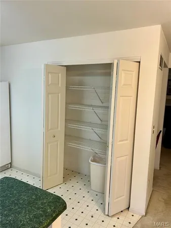 $223,000 | 4605 Sherman Park Drive, Unit 13E, St. Charles, MO 63303