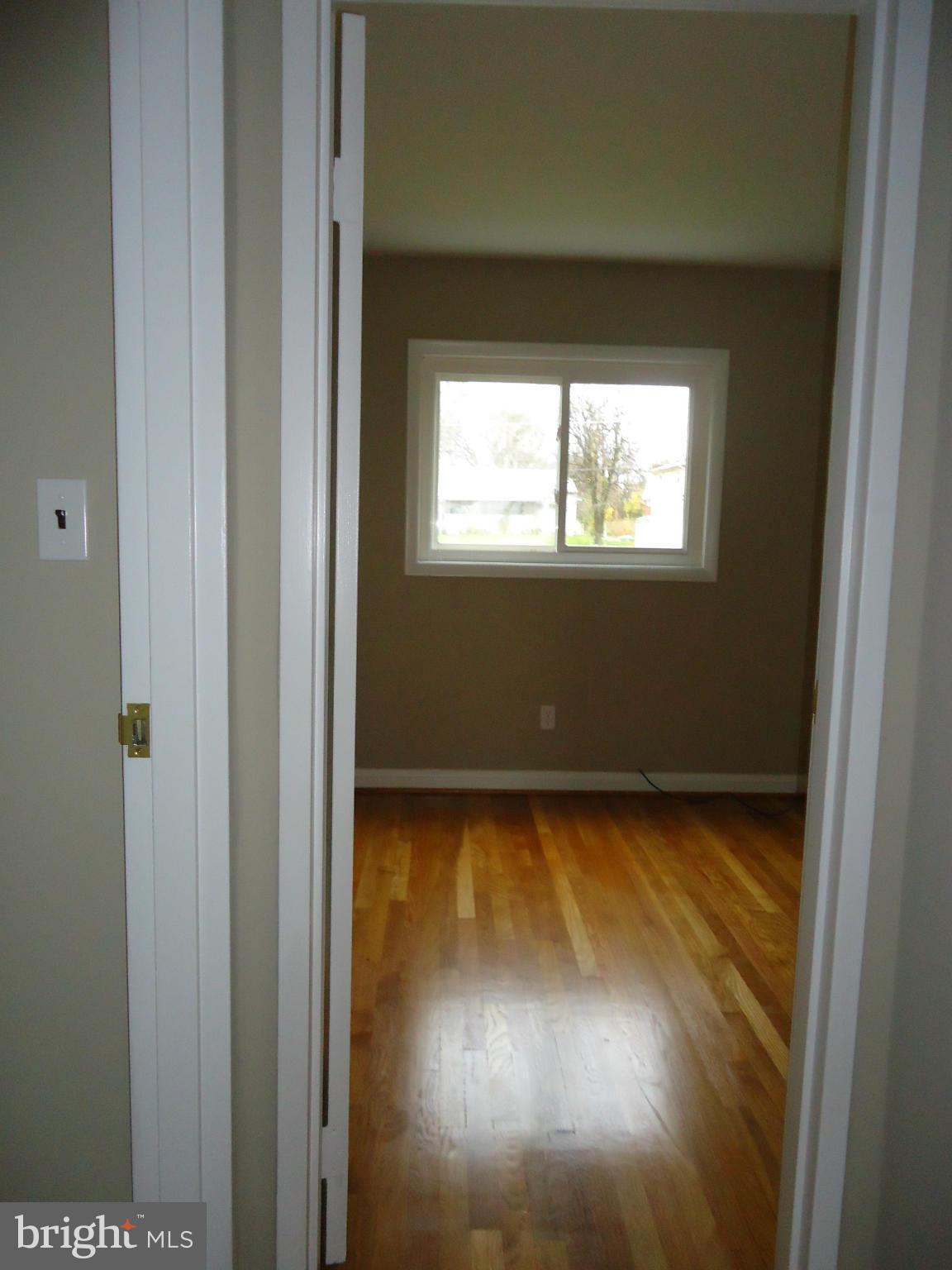 3614 Bellmore Road Baltimore, MD 21244 - Photo 14 of 20 a view of lot of kitchen and window