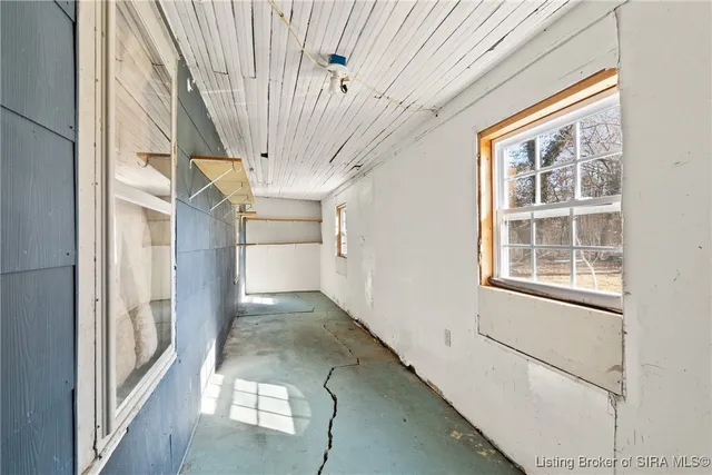 $665,000 | 3128 Zehr Road, Taswell, IN 47175