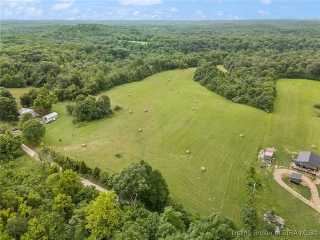 $665,000 | 3128 Zehr Road, Taswell, IN 47175