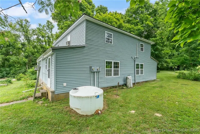 $665,000 | 3128 Zehr Road, Taswell, IN 47175