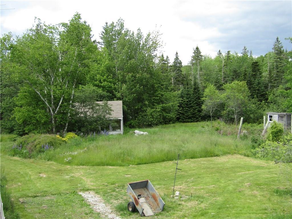 16 Warr Road Stonington, ME 04681 - Photo 3 of 33 The Grounds