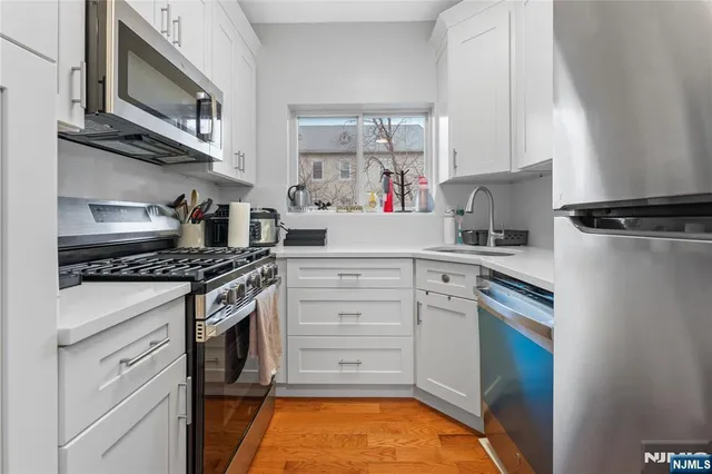 $499,000 | 511 Brittany Drive, Wayne, NJ 07470