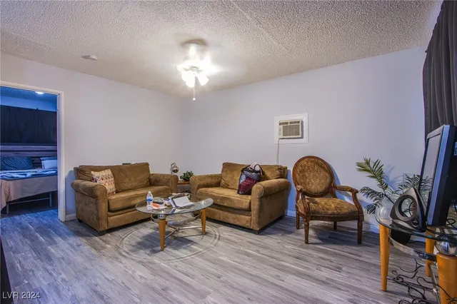 $649,888 | 612 West Washington Avenue, Las Vegas, NV 89106