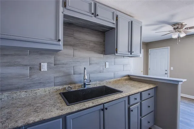 $649,888 | 612 West Washington Avenue, Las Vegas, NV 89106