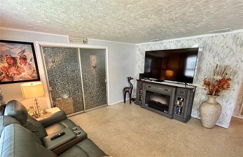 4707 Alma Street New Port Richey, FL 34652 - Photo 14 of 35