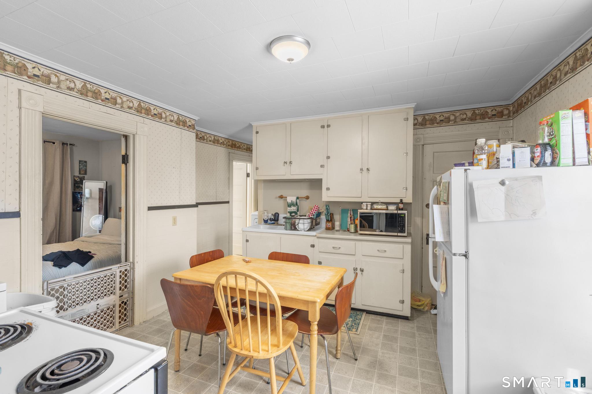 73 Hawkins Street Danielson, CT 06239 - Photo 22 of 33