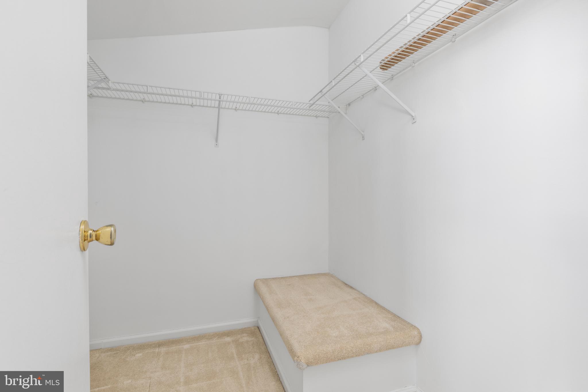 46712 Fielding Terrace Sterling, VA 20164 - Photo 15 of 22 a view of small space