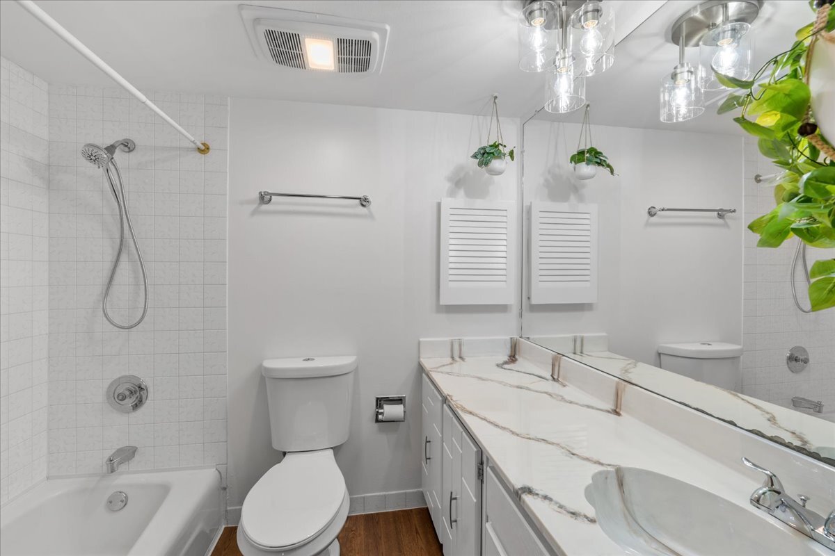 820 Elder Road, Unit C411 Homewood, IL 60430 - Photo 3 of 25