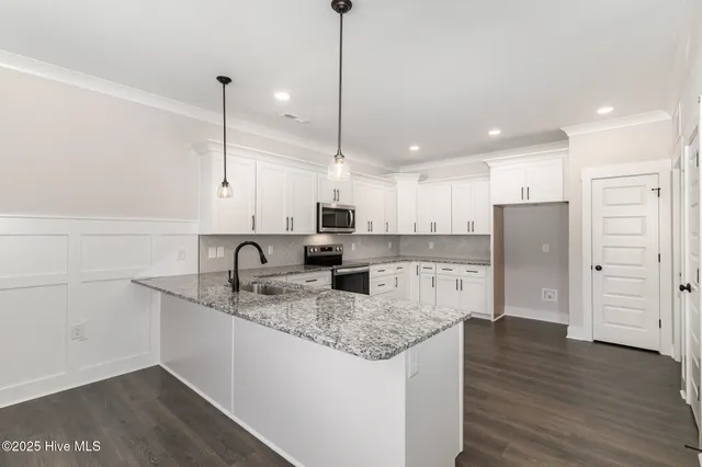 $362,900 | 259 Tee Drive, Selma, NC 27576